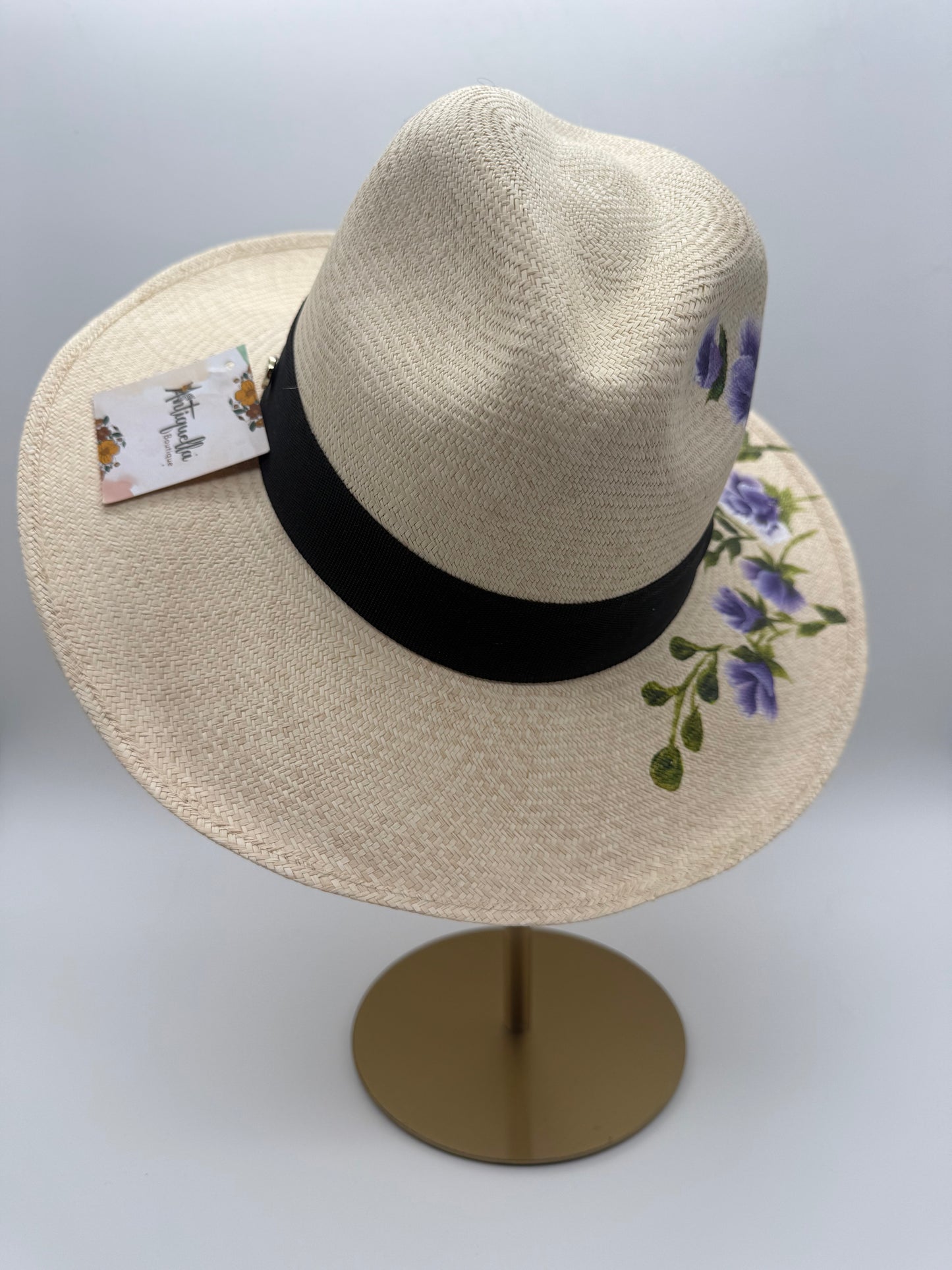 Hand-Painted Aguadeño Iraca Hat – Butterfly & Lavender Floral Design