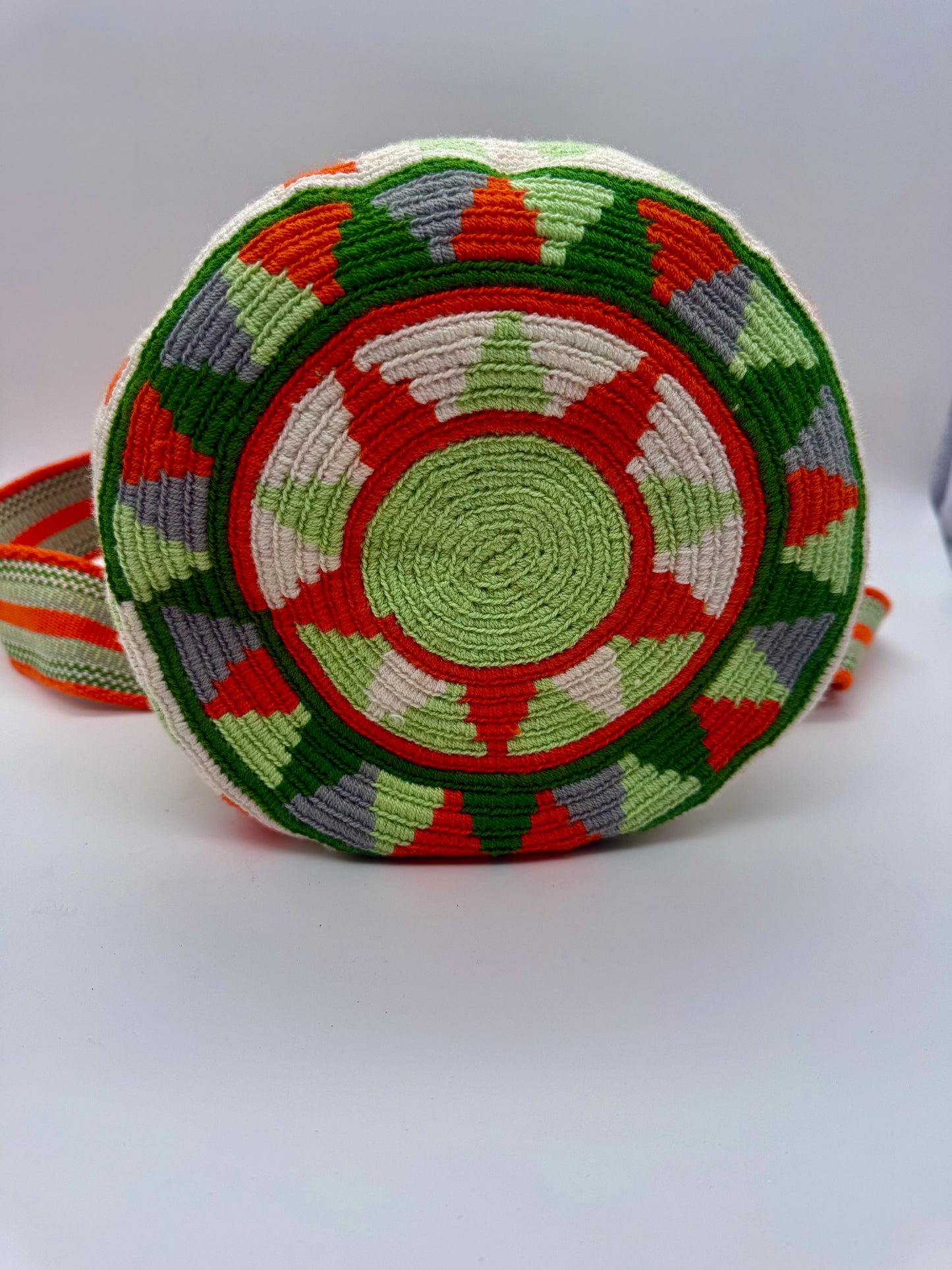 Mochila Wayuu Threaded Half-Stitch Bag